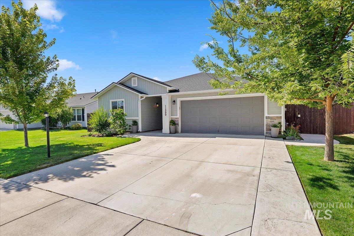 11599 Quincy St, Caldwell, Idaho 83605, 3 Bedrooms, 2 Bathrooms, Residential For Sale, Price $395,000,MLS 98991732