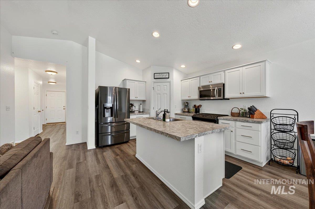 11599 Quincy St, Caldwell, Idaho 83605, 3 Bedrooms, 2 Bathrooms, Residential For Sale, Price $395,000,MLS 98991732