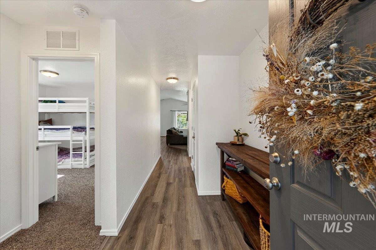11599 Quincy St, Caldwell, Idaho 83605, 3 Bedrooms, 2 Bathrooms, Residential For Sale, Price $395,000,MLS 98991732