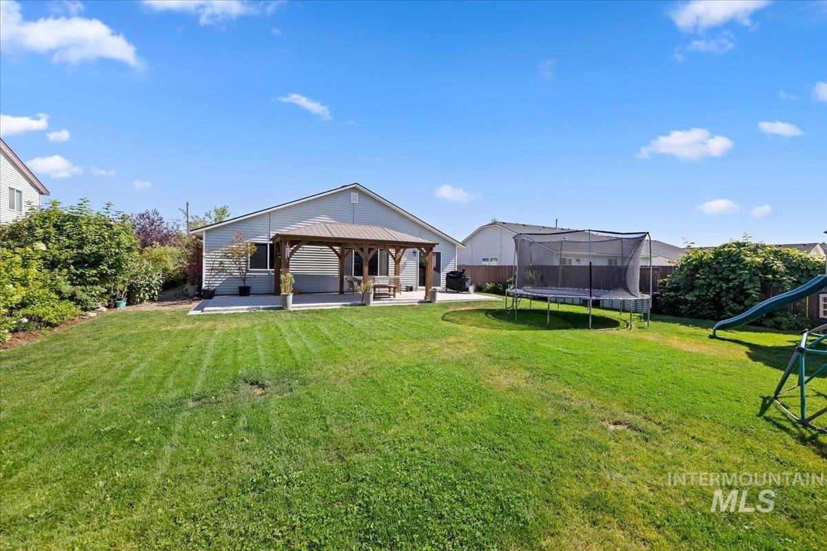 11599 Quincy St, Caldwell, Idaho 83605, 3 Bedrooms, 2 Bathrooms, Residential For Sale, Price $395,000,MLS 98991732