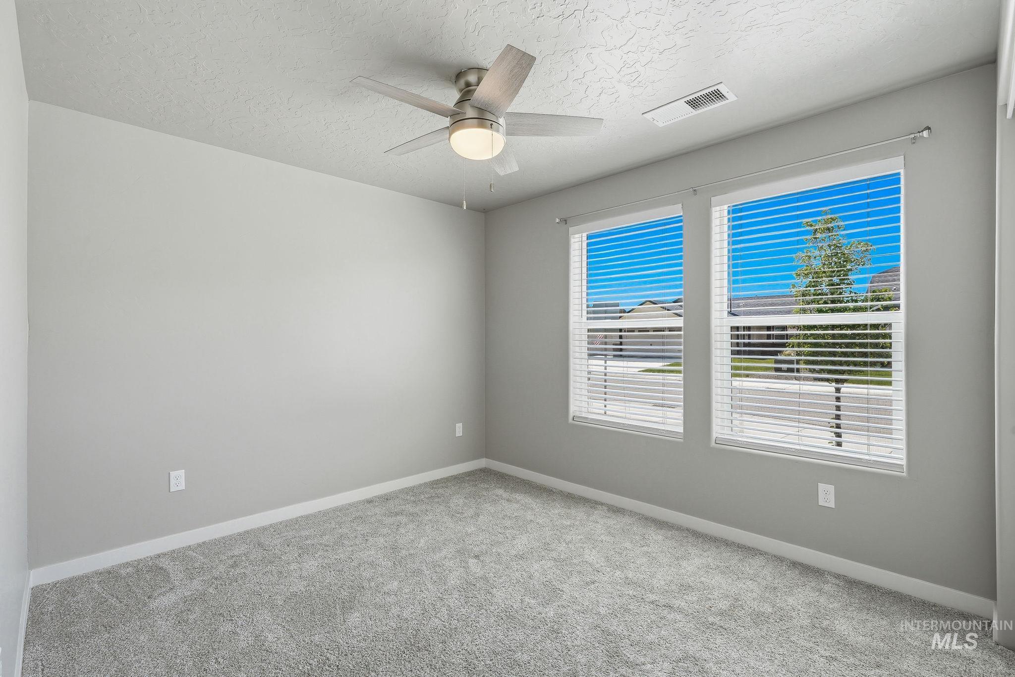 1024 N Ryde Ave, Kuna, Idaho 83634, 3 Bedrooms, 2 Bathrooms, Residential For Sale, Price $429,990,MLS 98991734
