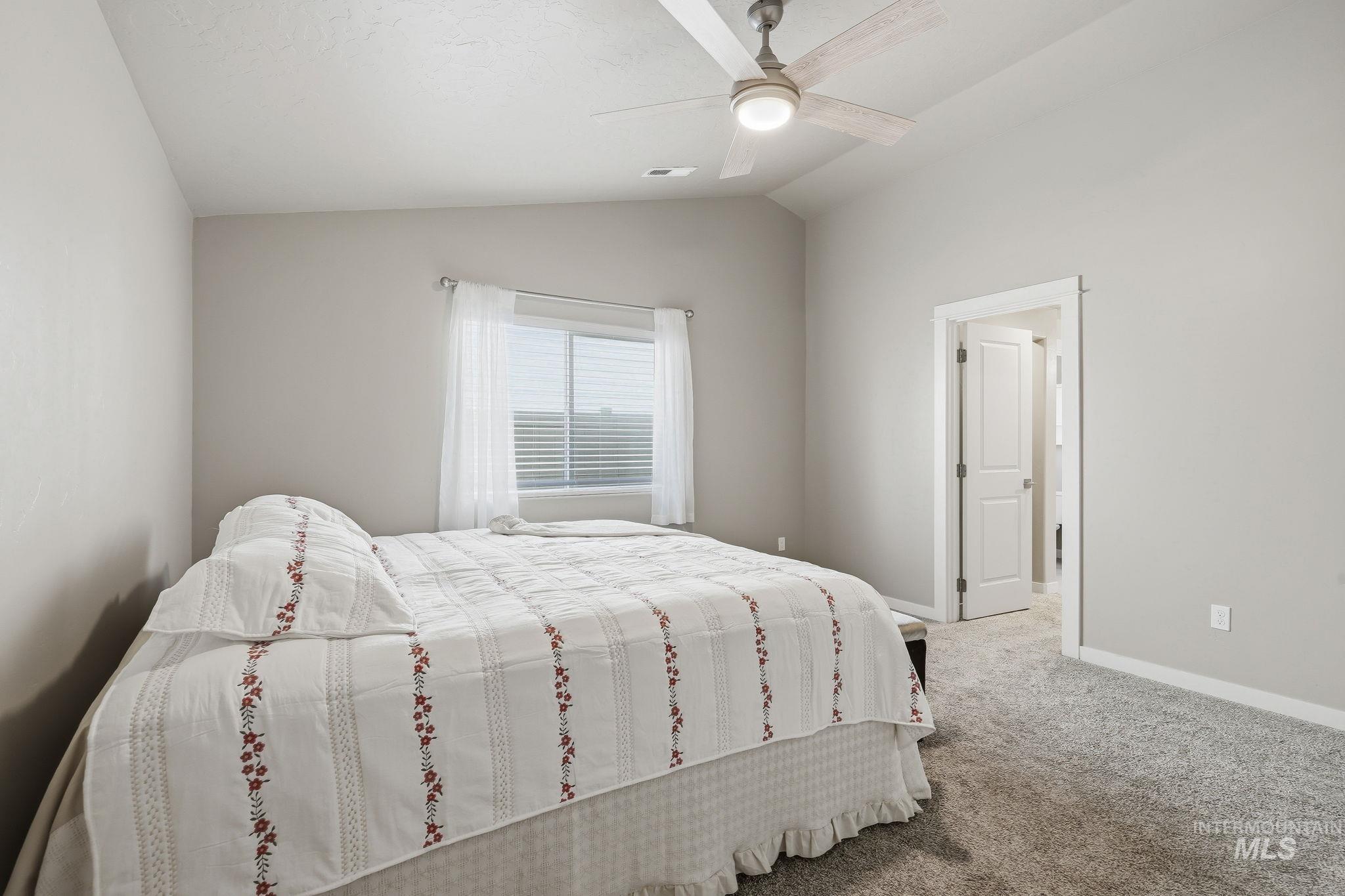 1024 N Ryde Ave, Kuna, Idaho 83634, 3 Bedrooms, 2 Bathrooms, Residential For Sale, Price $429,990,MLS 98991734