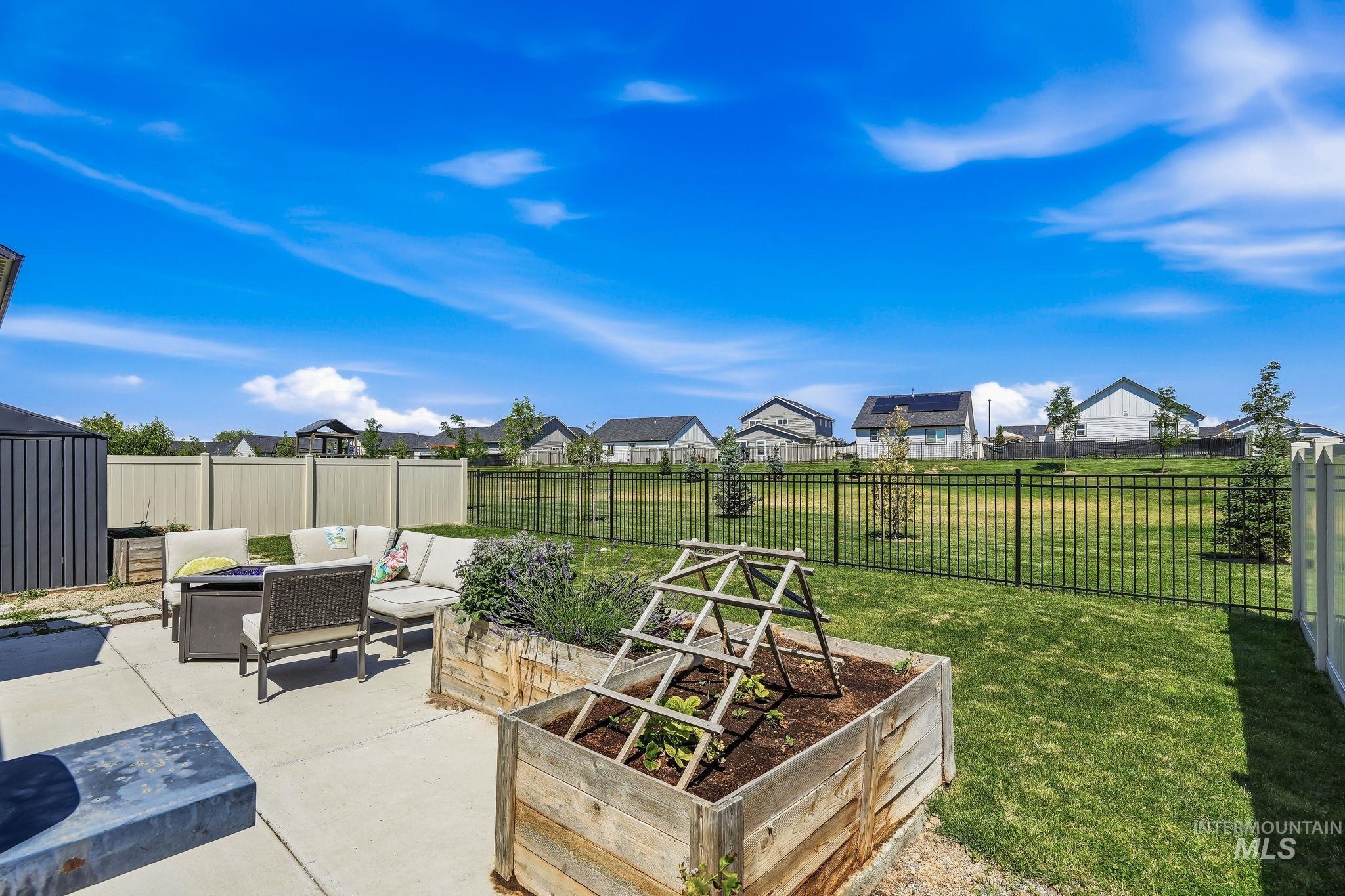 1024 N Ryde Ave, Kuna, Idaho 83634, 3 Bedrooms, 2 Bathrooms, Residential For Sale, Price $429,990,MLS 98991734
