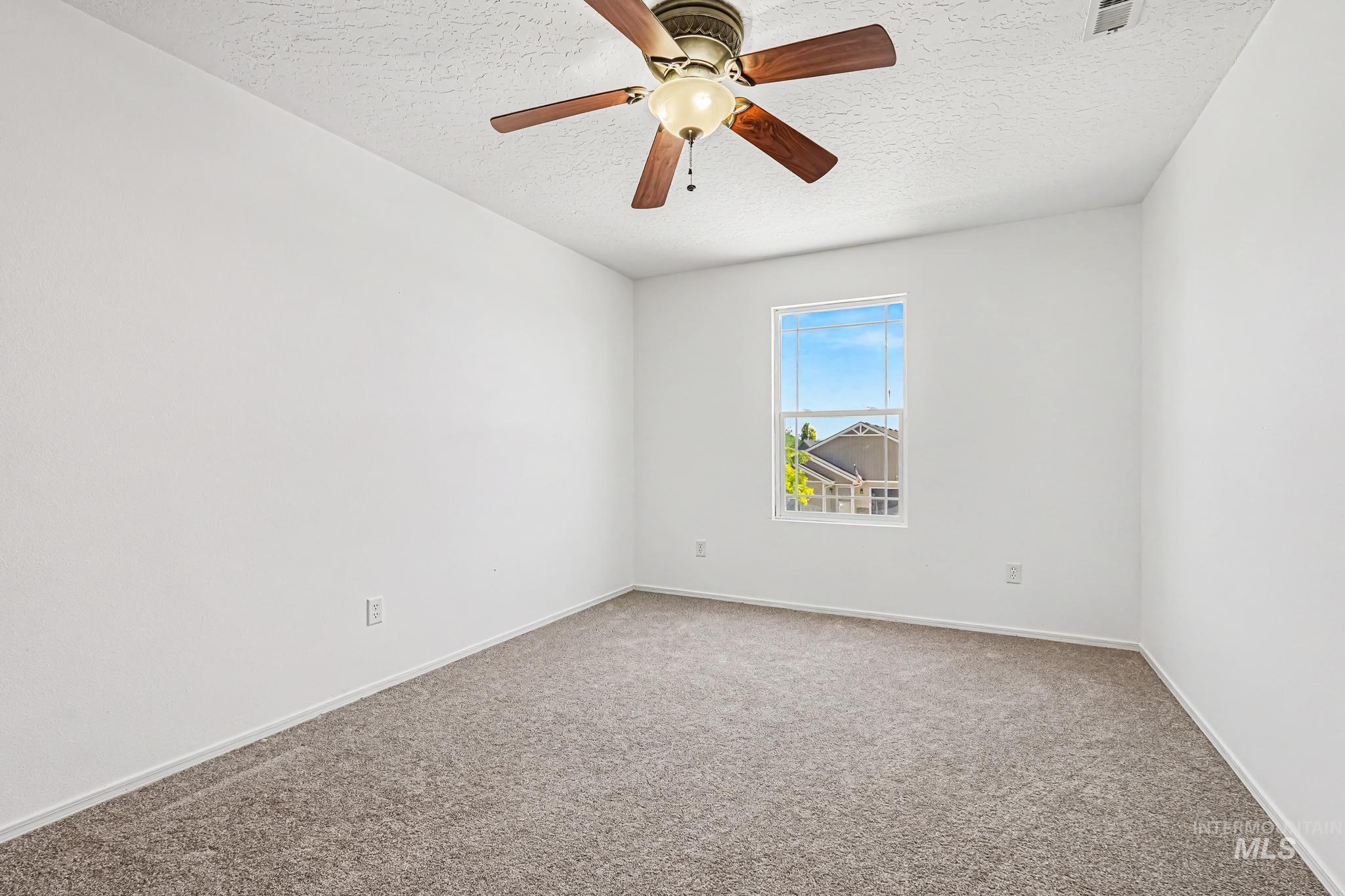 16109 Sunnyfield, Caldwell, Idaho 83607, 3 Bedrooms, 2.5 Bathrooms, Residential For Sale, Price $355,000,MLS 98991735