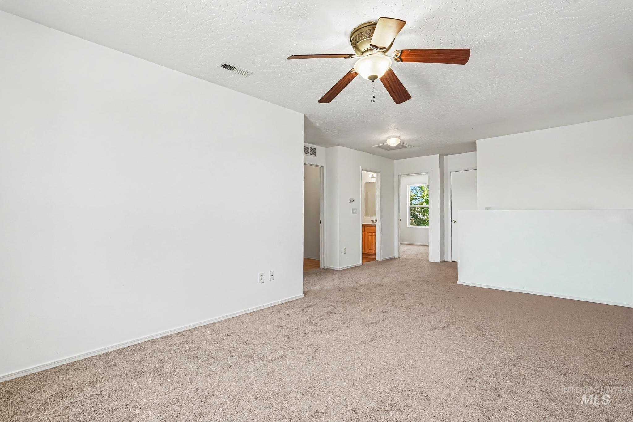 16109 Sunnyfield, Caldwell, Idaho 83607, 3 Bedrooms, 2.5 Bathrooms, Residential For Sale, Price $355,000,MLS 98991735