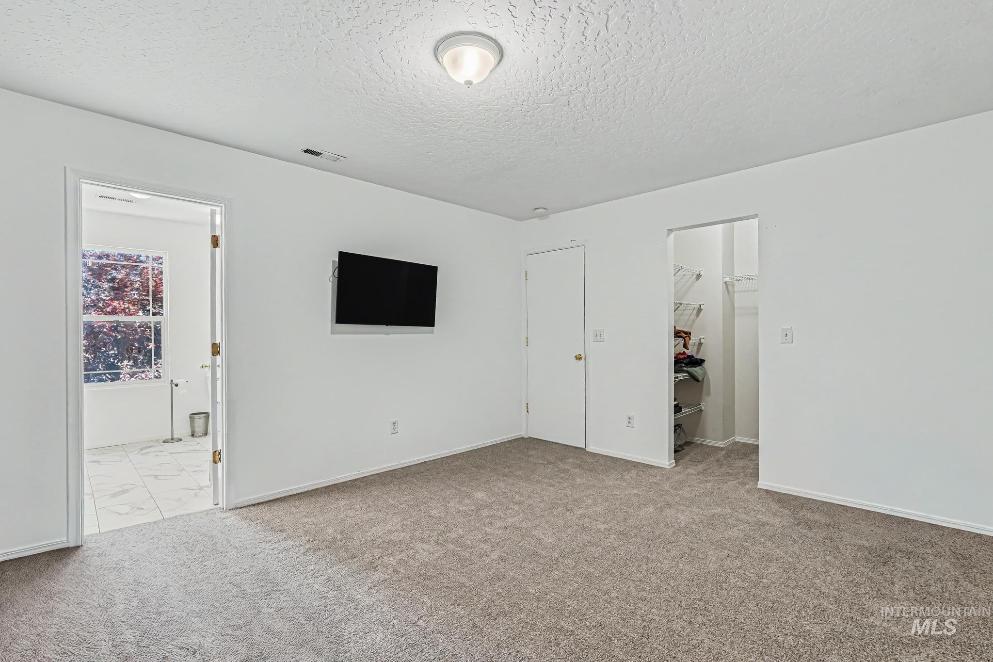 16109 Sunnyfield, Caldwell, Idaho 83607, 3 Bedrooms, 2.5 Bathrooms, Residential For Sale, Price $355,000,MLS 98991735