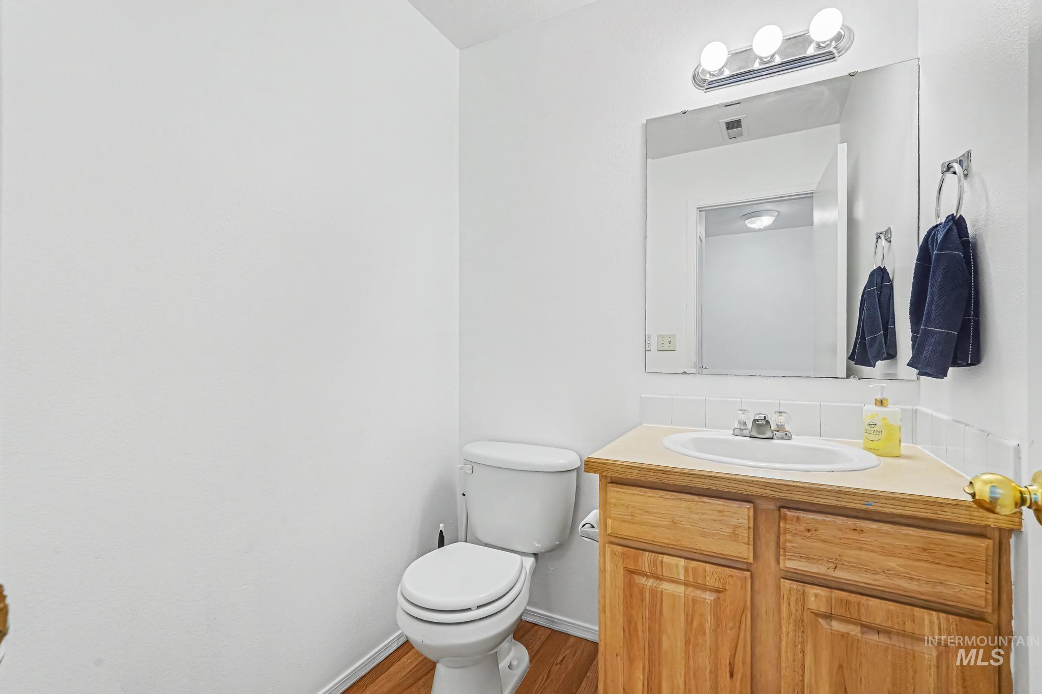 16109 Sunnyfield, Caldwell, Idaho 83607, 3 Bedrooms, 2.5 Bathrooms, Residential For Sale, Price $355,000,MLS 98991735
