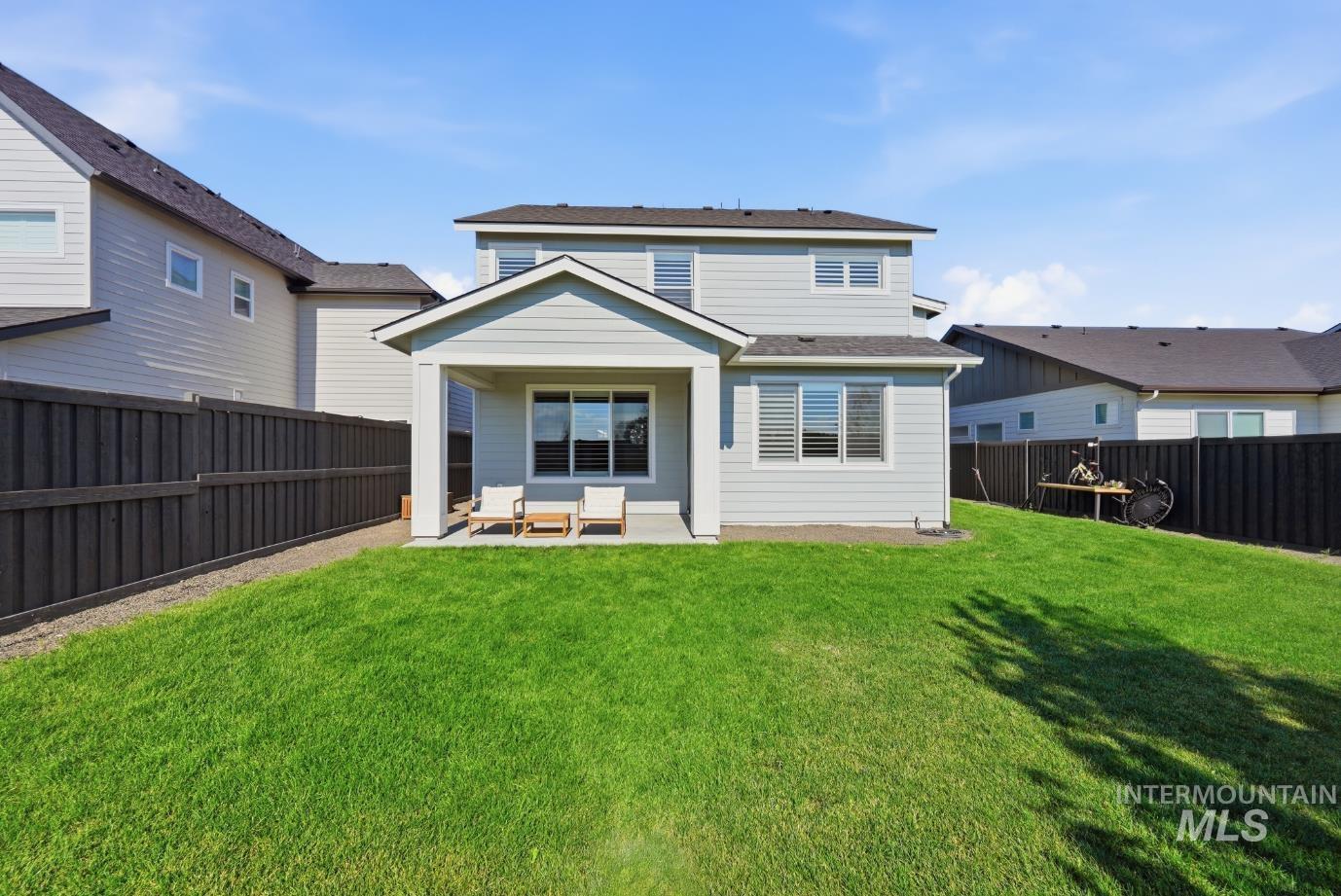 6933 S Zenith, Meridian, Idaho 83642, 3 Bedrooms, 2.5 Bathrooms, Residential For Sale, Price $674,900,MLS 98991738