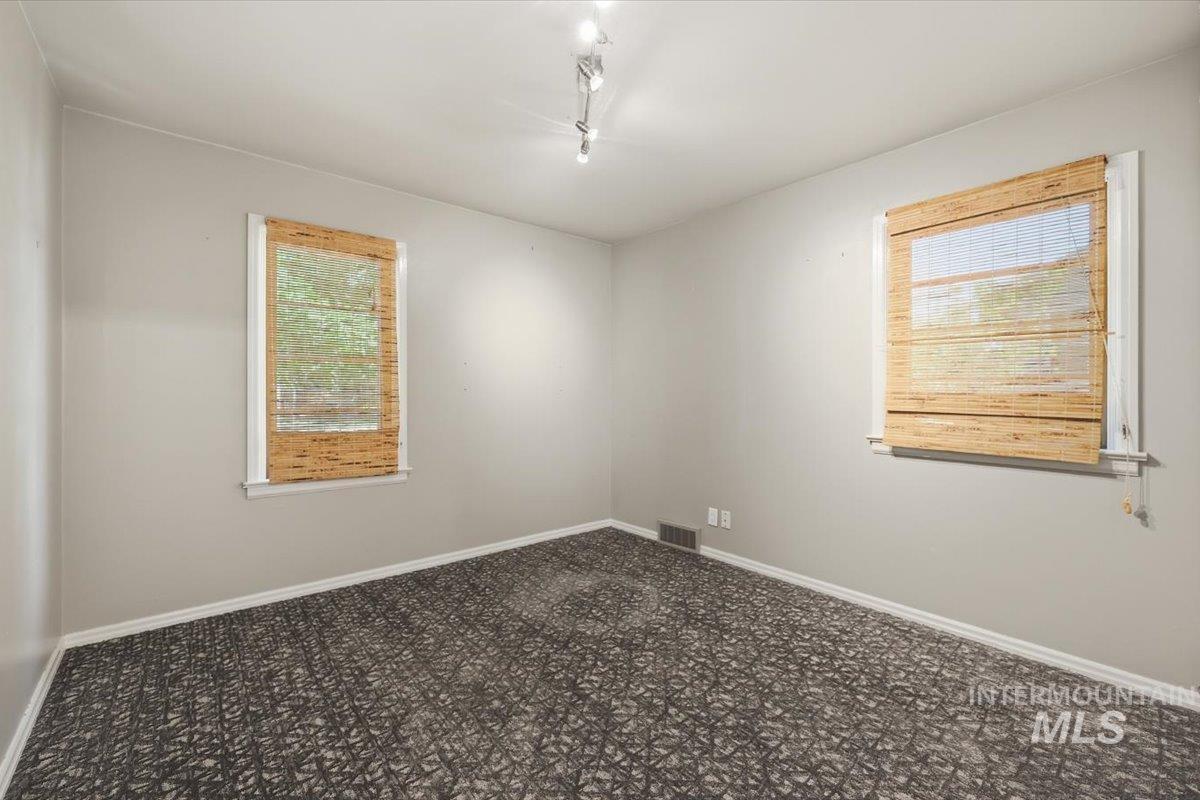 1520 S Chrisway Dr, Boise, Idaho 83706, 3 Bedrooms, 1 Bathroom, Residential For Sale, Price $448,990,MLS 98991739