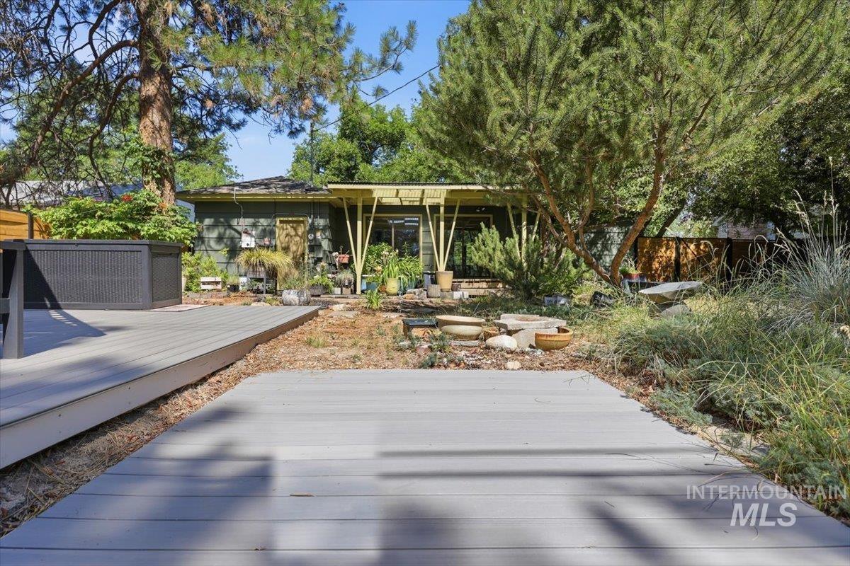 1520 S Chrisway Dr, Boise, Idaho 83706, 3 Bedrooms, 1 Bathroom, Residential For Sale, Price $448,990,MLS 98991739