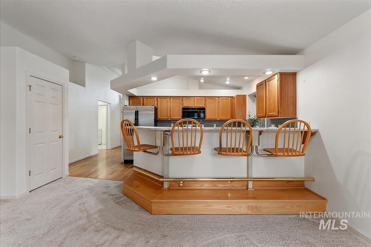 1468 E Bishop Dr., Eagle, Idaho 83616, 3 Bedrooms, 2 Bathrooms, Residential For Sale, Price $525,000, 98991742