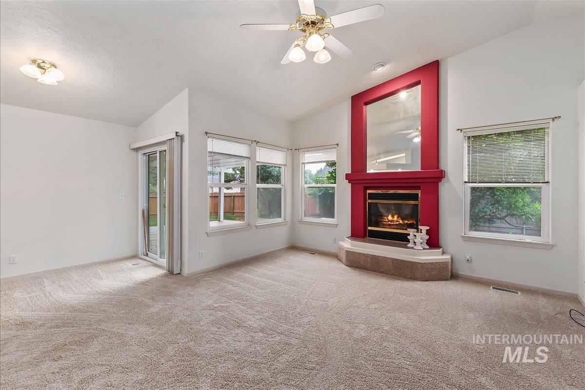 1468 E Bishop Dr., Eagle, Idaho 83616, 3 Bedrooms, 2 Bathrooms, Residential For Sale, Price $525,000, 98991742