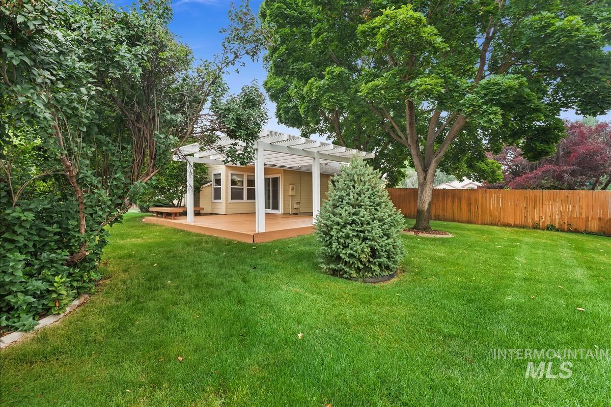 1468 E Bishop Dr., Eagle, Idaho 83616, 3 Bedrooms, 2 Bathrooms, Residential For Sale, Price $525,000, 98991742