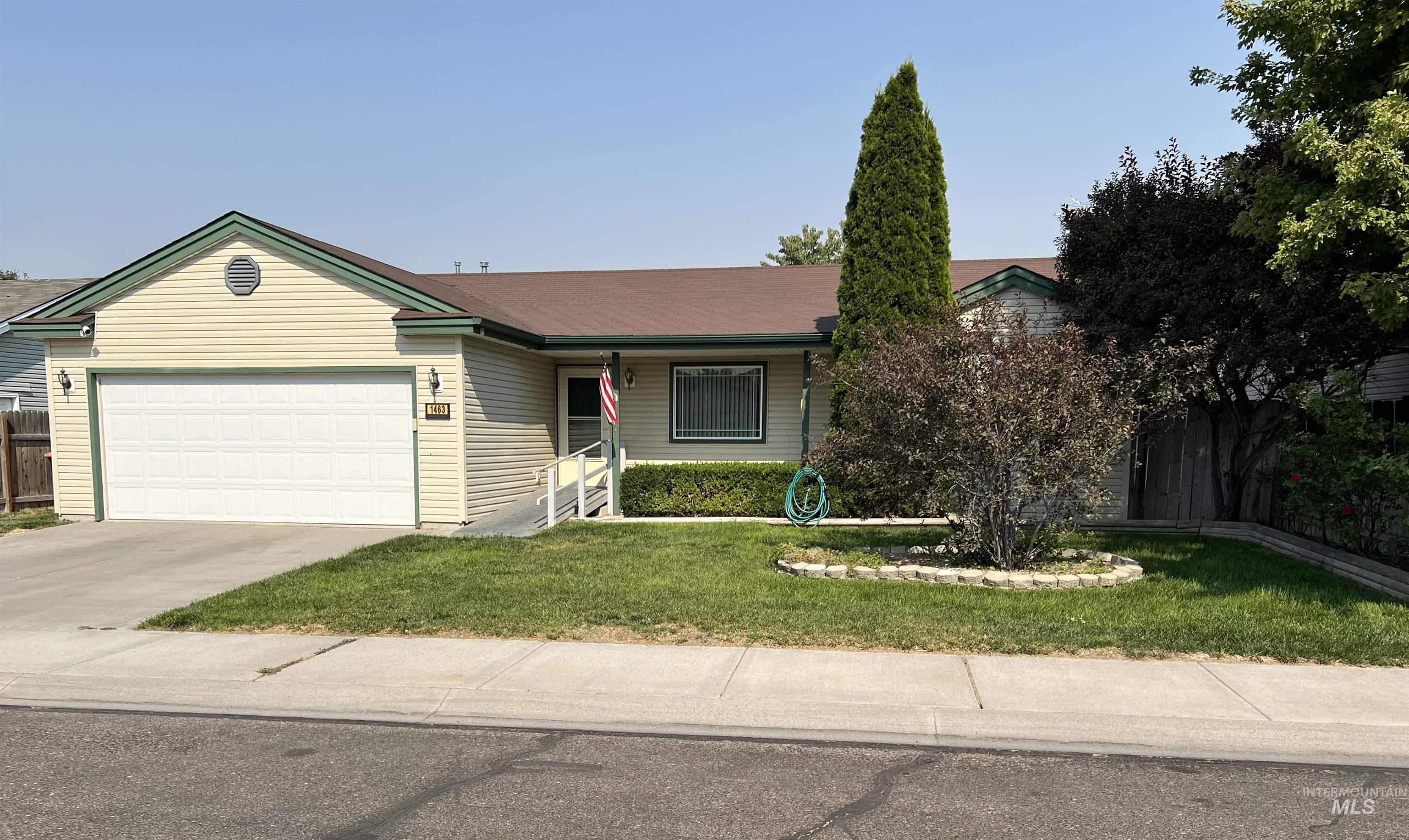 1463 Wrangler, Twin Falls, Idaho 83301, 3 Bedrooms, 2 Bathrooms, Residential For Sale, Price $325,000, 98991745