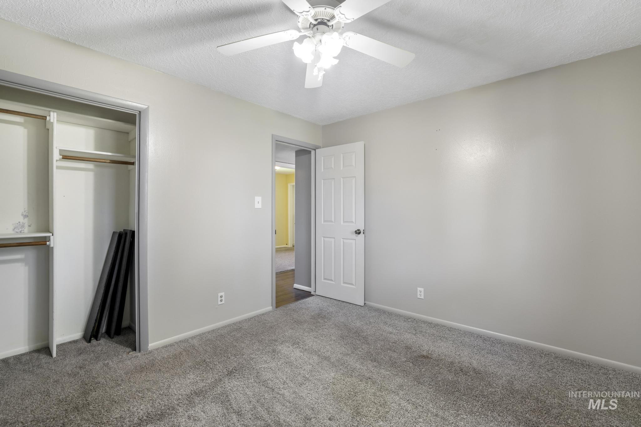 712 Locust St., Kimberly, Idaho 83341, 3 Bedrooms, 1 Bathroom, Residential For Sale, Price $305,000,MLS 98991746