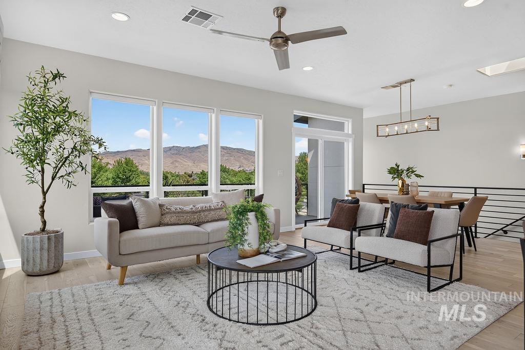 1246 E Echelon Ridge Ln, Boise, Idaho 83716, 3 Bedrooms, 2.5 Bathrooms, Residential For Sale, Price $699,900, 98991747