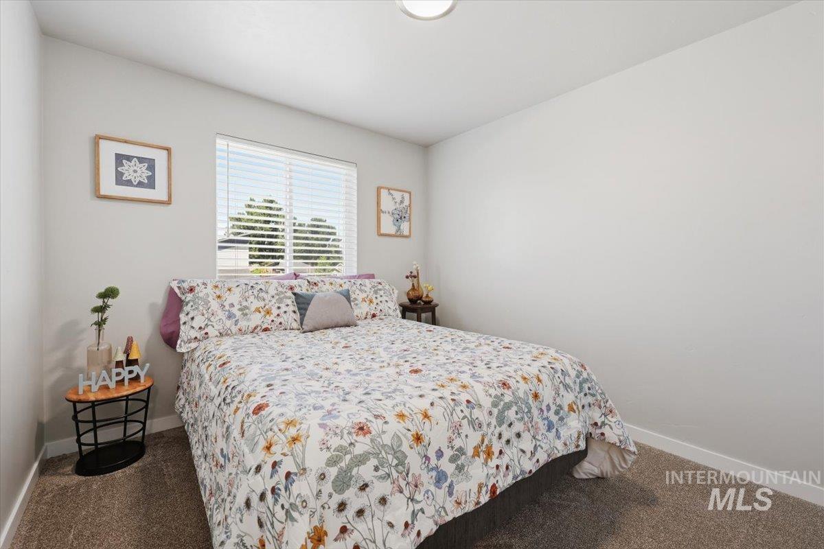 941 S Wavetrain, Boise, Idaho 83709-0000, 2 Bedrooms, 1.5 Bathrooms, Residential For Sale, Price $329,900, 98991751