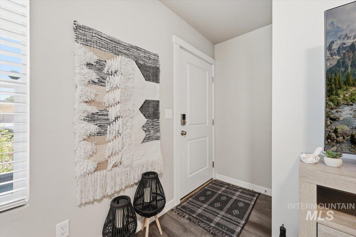 941 S Wavetrain, Boise, Idaho 83709-0000, 2 Bedrooms, 1.5 Bathrooms, Residential For Sale, Price $329,900, 98991751