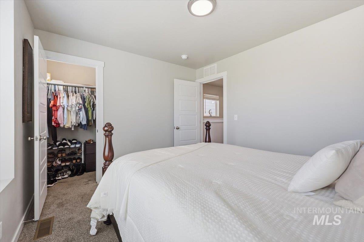 941 S Wavetrain, Boise, Idaho 83709-0000, 2 Bedrooms, 1.5 Bathrooms, Residential For Sale, Price $329,900, 98991751