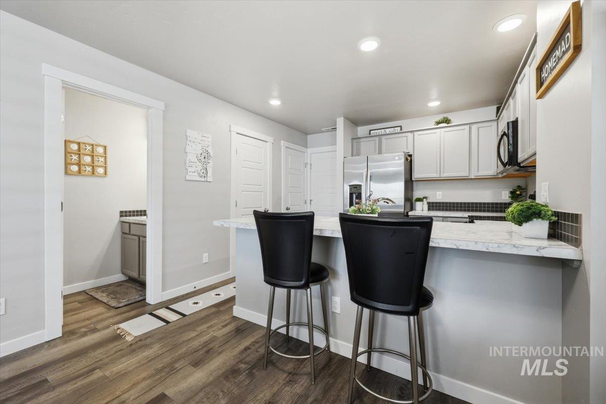 941 S Wavetrain, Boise, Idaho 83709-0000, 2 Bedrooms, 1.5 Bathrooms, Residential For Sale, Price $329,900, 98991751