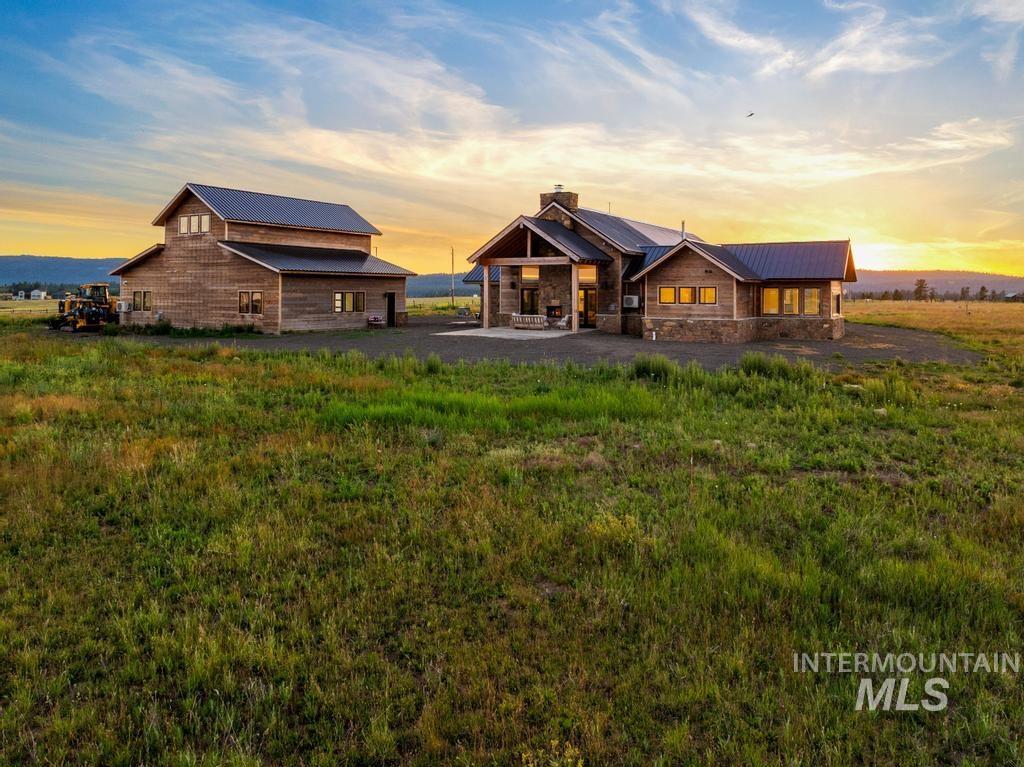 14108 Piper Lane, McCall, Idaho 83638, 4 Bedrooms, 5 Bathrooms, Residential For Sale, Price $2,499,000, 98991752