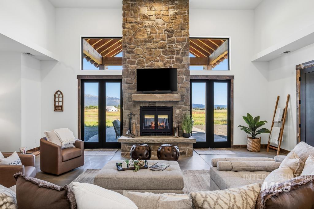 14108 Piper Lane, McCall, Idaho 83638, 4 Bedrooms, 5 Bathrooms, Residential For Sale, Price $2,499,000, 98991752