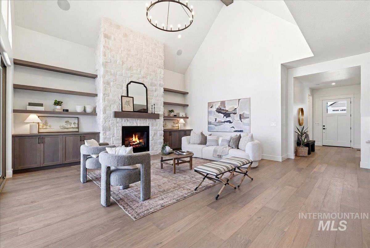 5431 W Haughburn Dr, Eagle, Idaho 83616, 3 Bedrooms, 2.5 Bathrooms, Residential For Sale, Price $1,099,000,MLS 98991753