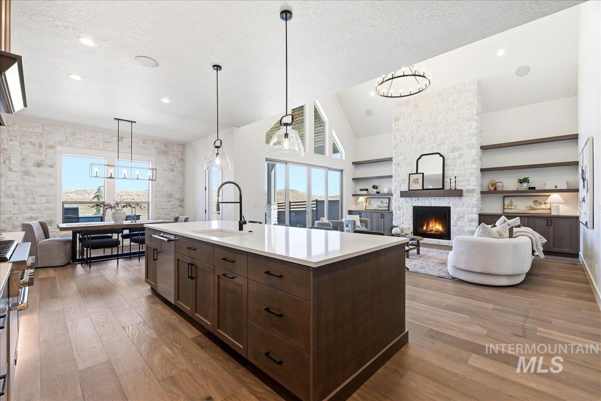 5431 W Haughburn Dr, Eagle, Idaho 83616, 3 Bedrooms, 2.5 Bathrooms, Residential For Sale, Price $1,099,000,MLS 98991753