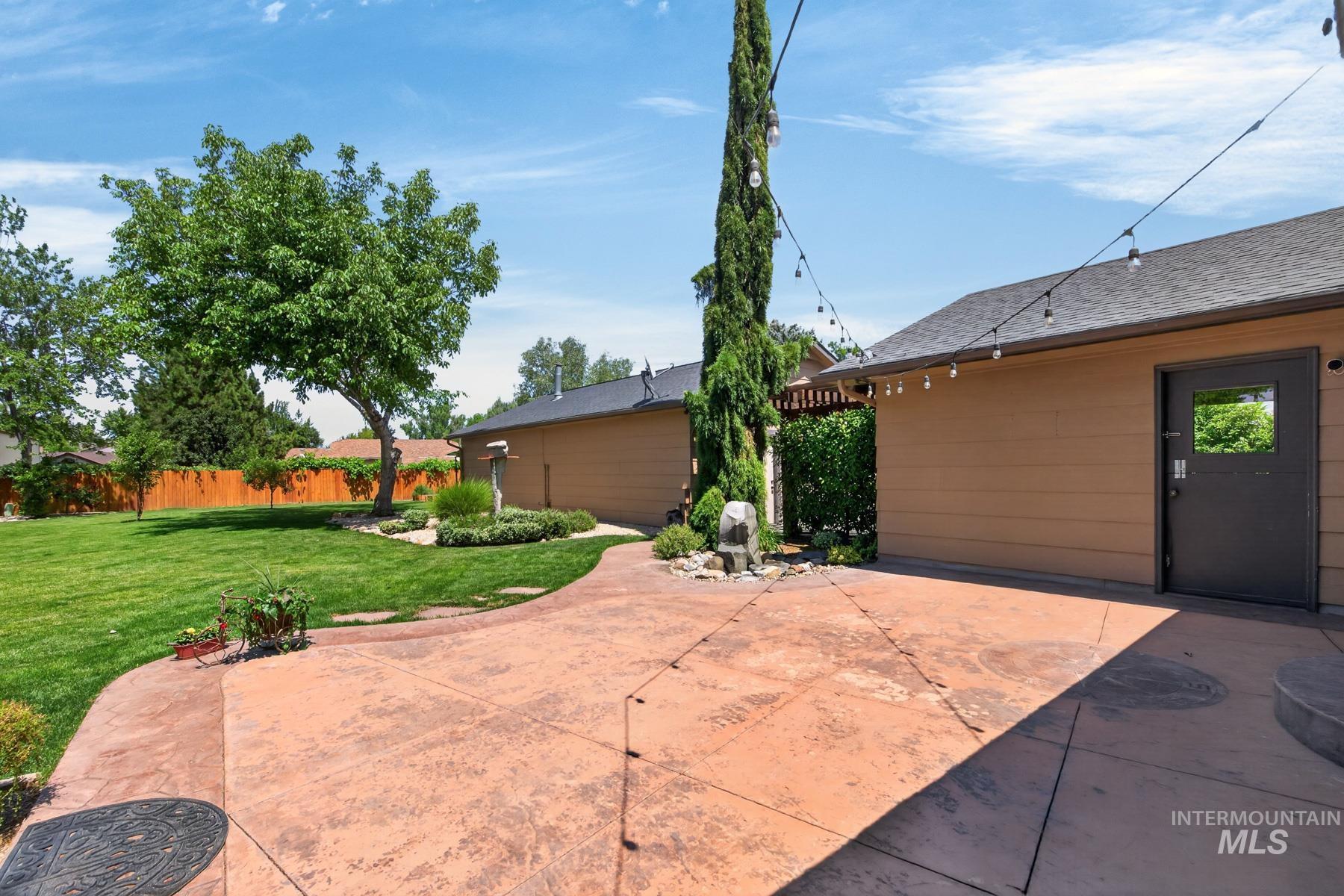 9622 W Delaware St, Boise, Idaho 83709, 3 Bedrooms, 2 Bathrooms, Residential For Sale, Price $639,000, 98991754