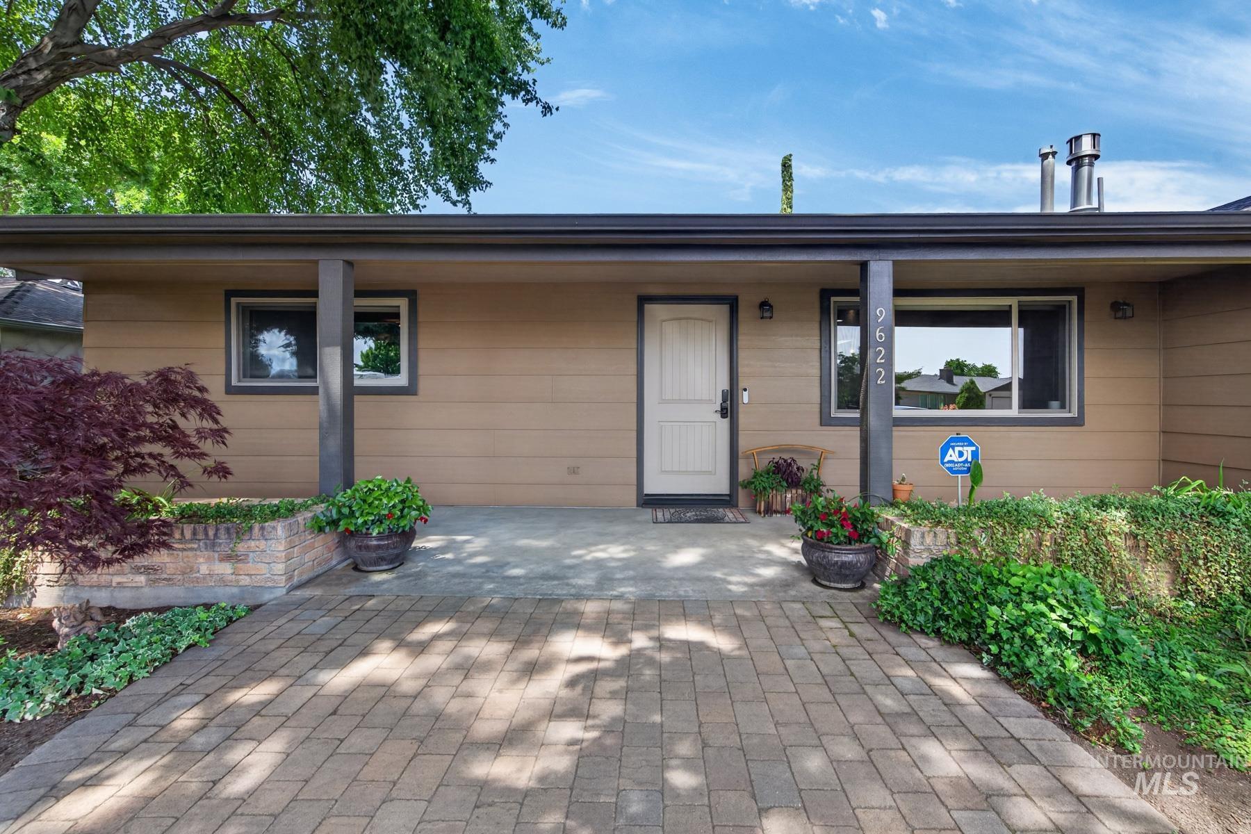 9622 W Delaware St, Boise, Idaho 83709, 3 Bedrooms, 2 Bathrooms, Residential For Sale, Price $639,000, 98991754