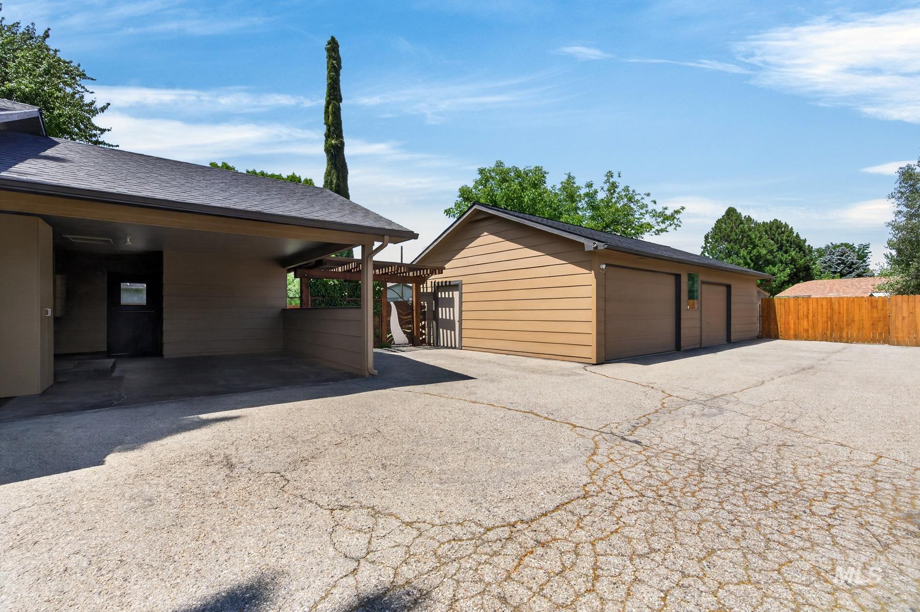 9622 W Delaware St, Boise, Idaho 83709, 3 Bedrooms, 2 Bathrooms, Residential For Sale, Price $639,000, 98991754