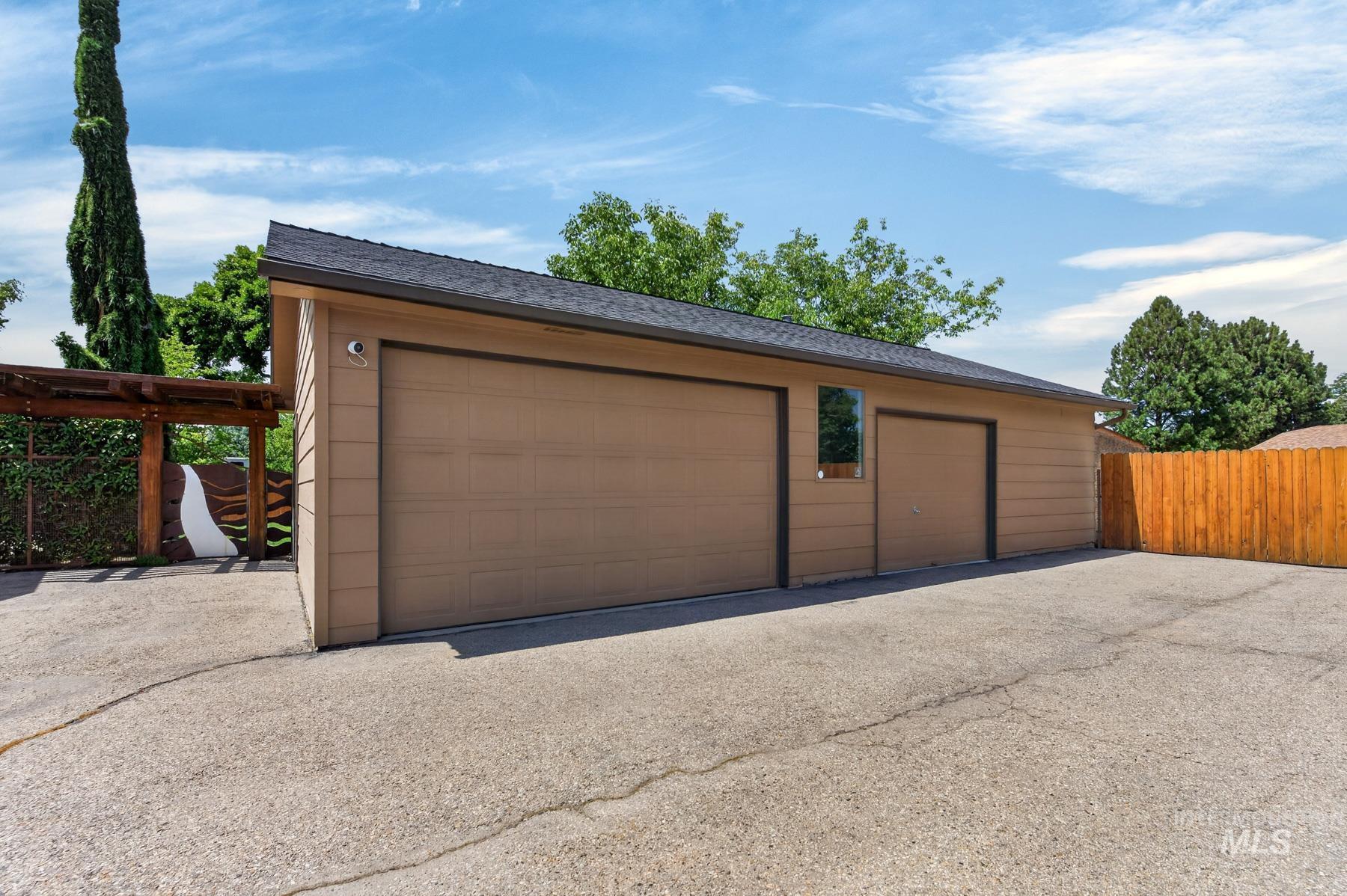 9622 W Delaware St, Boise, Idaho 83709, 3 Bedrooms, 2 Bathrooms, Residential For Sale, Price $639,000, 98991754