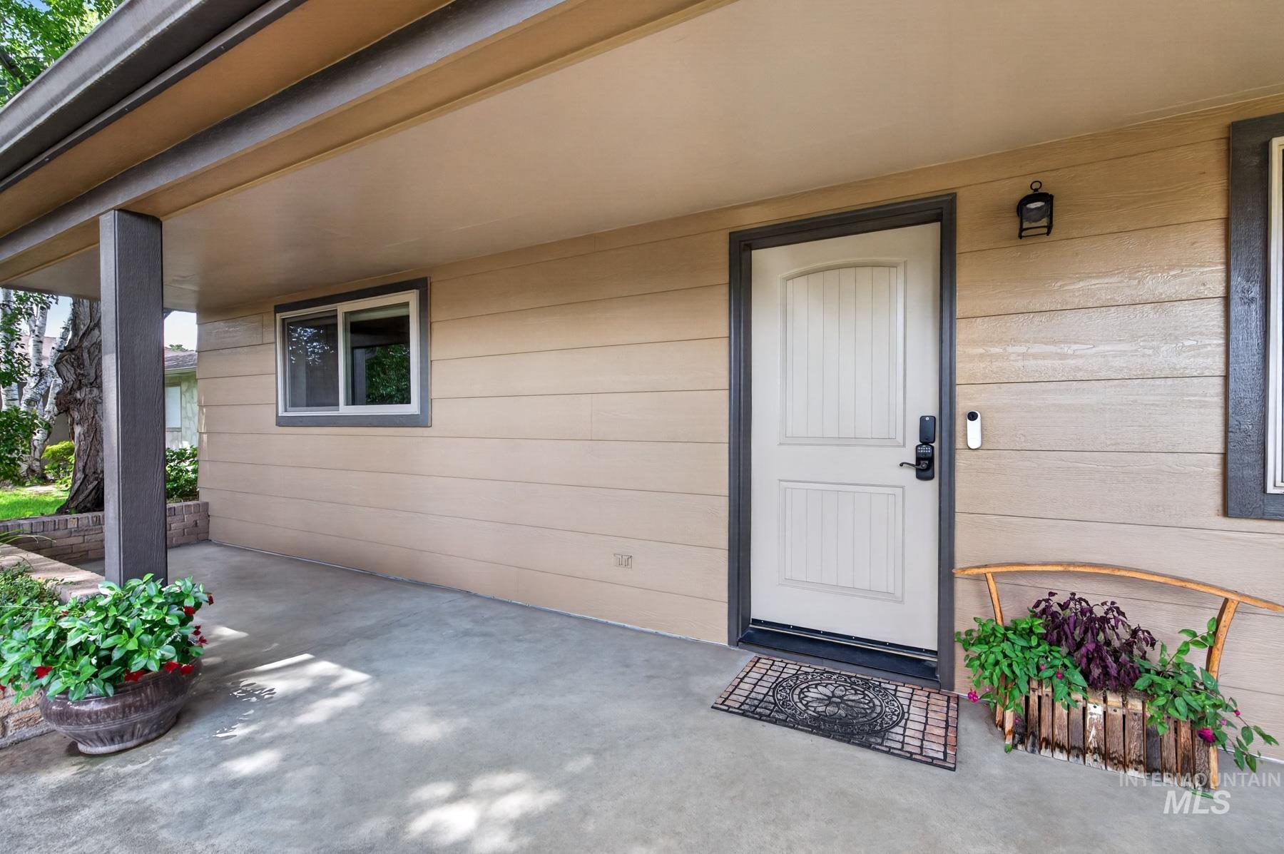 9622 W Delaware St, Boise, Idaho 83709, 3 Bedrooms, 2 Bathrooms, Residential For Sale, Price $639,000, 98991754