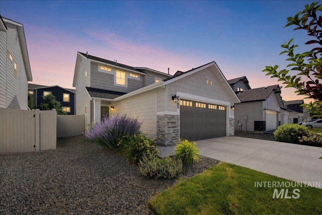 2765 E Jasmine St, Meridian, Idaho 83646, 3 Bedrooms, 2.5 Bathrooms, Residential For Sale, Price $419,000, 98991757