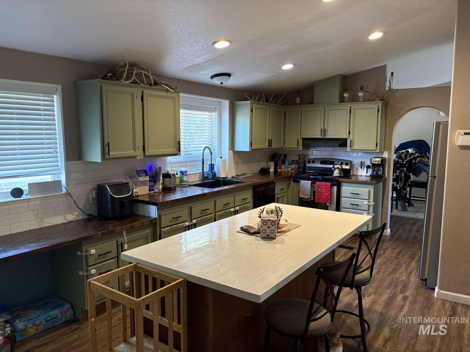 12657 Indio Ave, Orofino, Idaho 83544, 3 Bedrooms, 2 Bathrooms, Residential For Sale, Price $379,900, 98991758