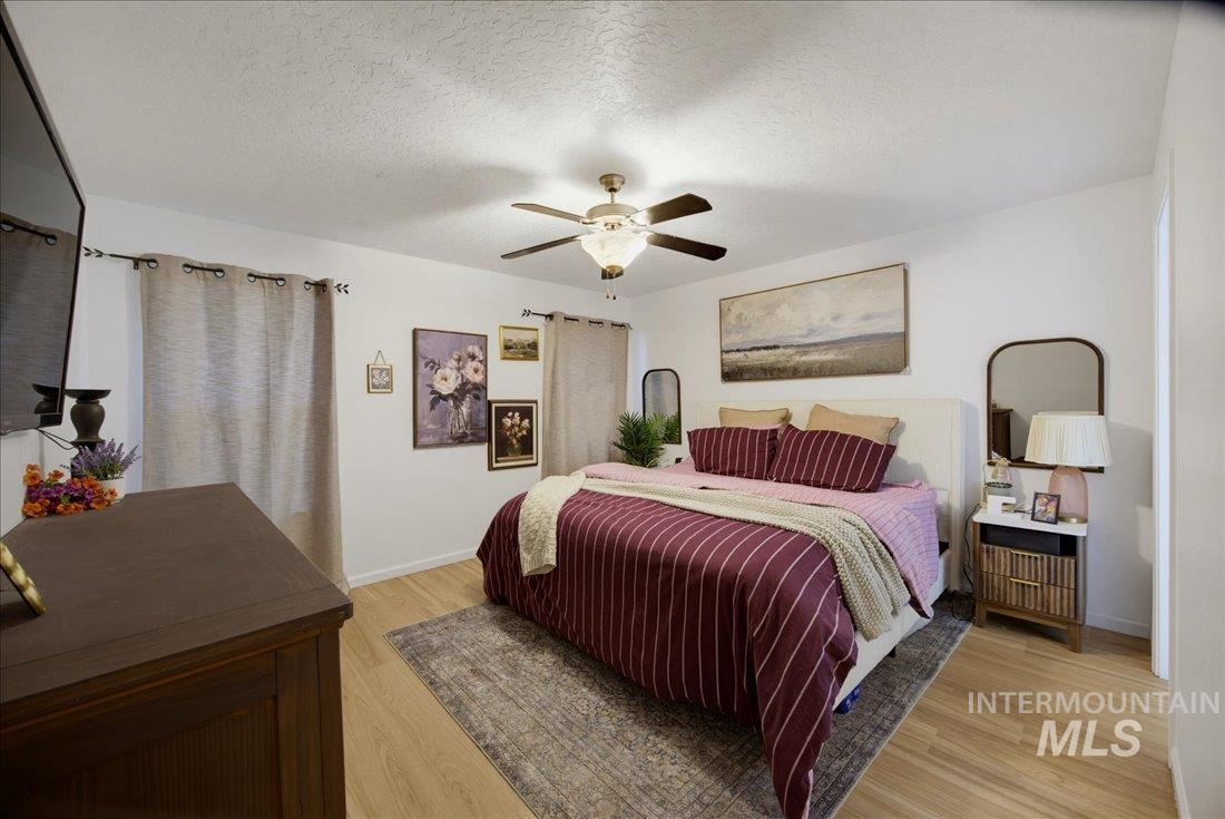 1708 S Glasgow Ave, Nampa, Idaho 83686, 3 Bedrooms, 2 Bathrooms, Residential For Sale, Price $425,000, 98991759