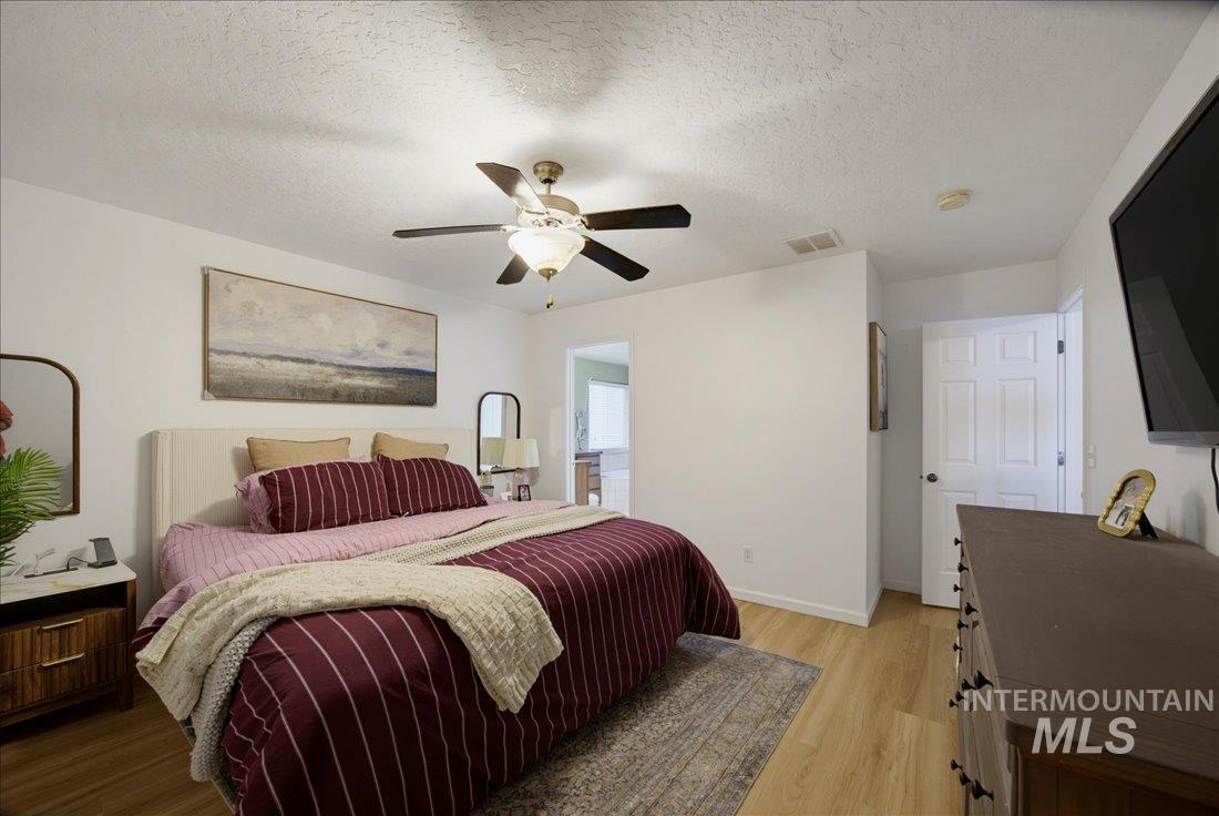 1708 S Glasgow Ave, Nampa, Idaho 83686, 3 Bedrooms, 2 Bathrooms, Residential For Sale, Price $425,000, 98991759