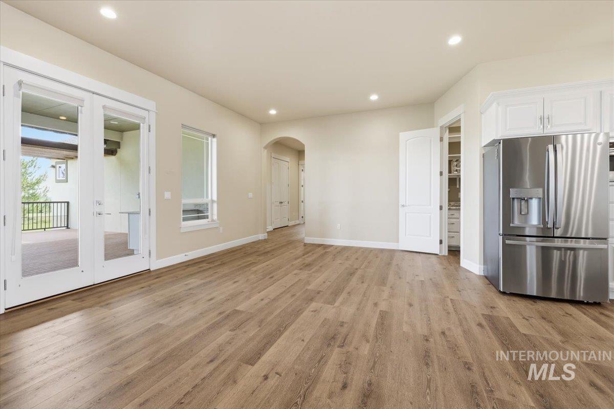 11274 W Royal Ridge Ct, Nampa, Idaho 83686, 4 Bedrooms, 3 Bathrooms, Residential For Sale, Price $975,000,MLS 98991760