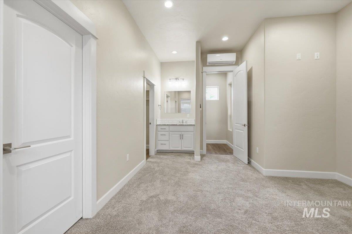 11274 W Royal Ridge Ct, Nampa, Idaho 83686, 4 Bedrooms, 3 Bathrooms, Residential For Sale, Price $975,000,MLS 98991760