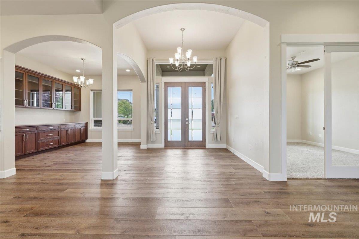 11274 W Royal Ridge Ct, Nampa, Idaho 83686, 4 Bedrooms, 3 Bathrooms, Residential For Sale, Price $975,000,MLS 98991760