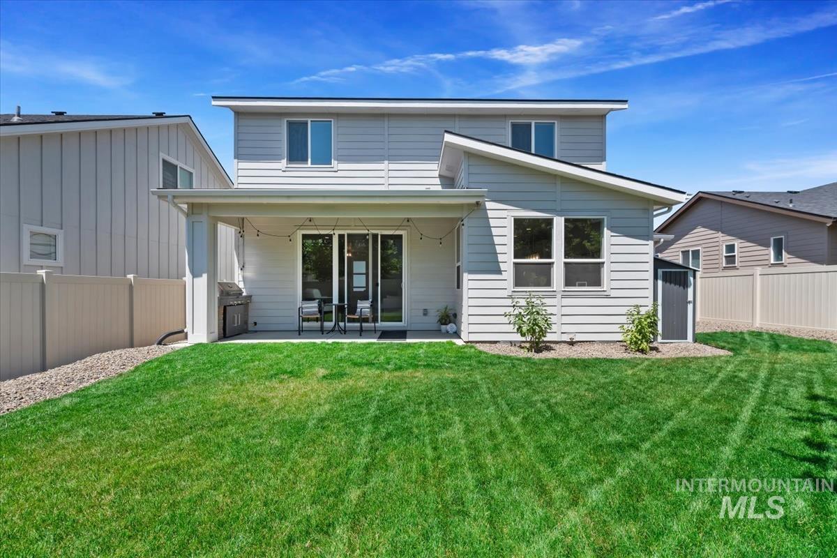 1495 W Fluorite St, Kuna, Idaho 83634, 3 Bedrooms, 2.5 Bathrooms, Residential For Sale, Price $589,000, 98991761