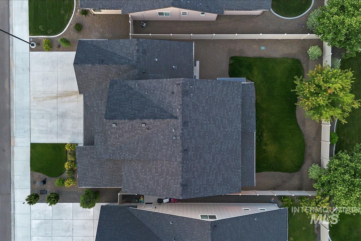 1495 W Fluorite St, Kuna, Idaho 83634, 3 Bedrooms, 2.5 Bathrooms, Residential For Sale, Price $589,000, 98991761
