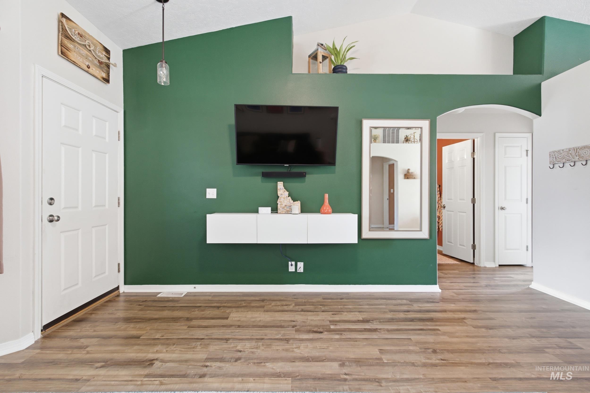 65 N Jefferson PL, Nampa, Idaho 83651, 3 Bedrooms, 2 Bathrooms, Residential For Sale, Price $375,000, 98991763