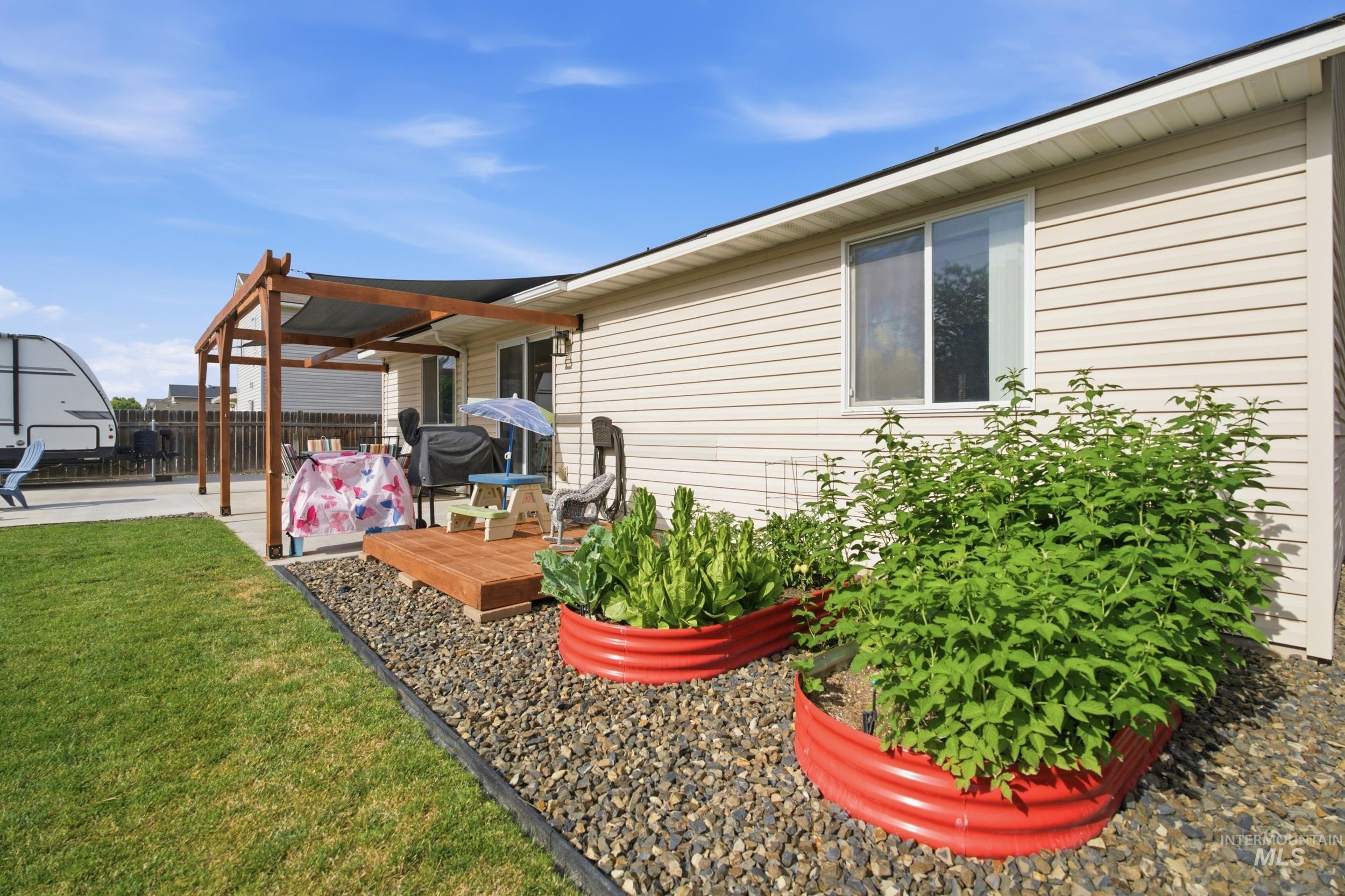 65 N Jefferson PL, Nampa, Idaho 83651, 3 Bedrooms, 2 Bathrooms, Residential For Sale, Price $375,000, 98991763