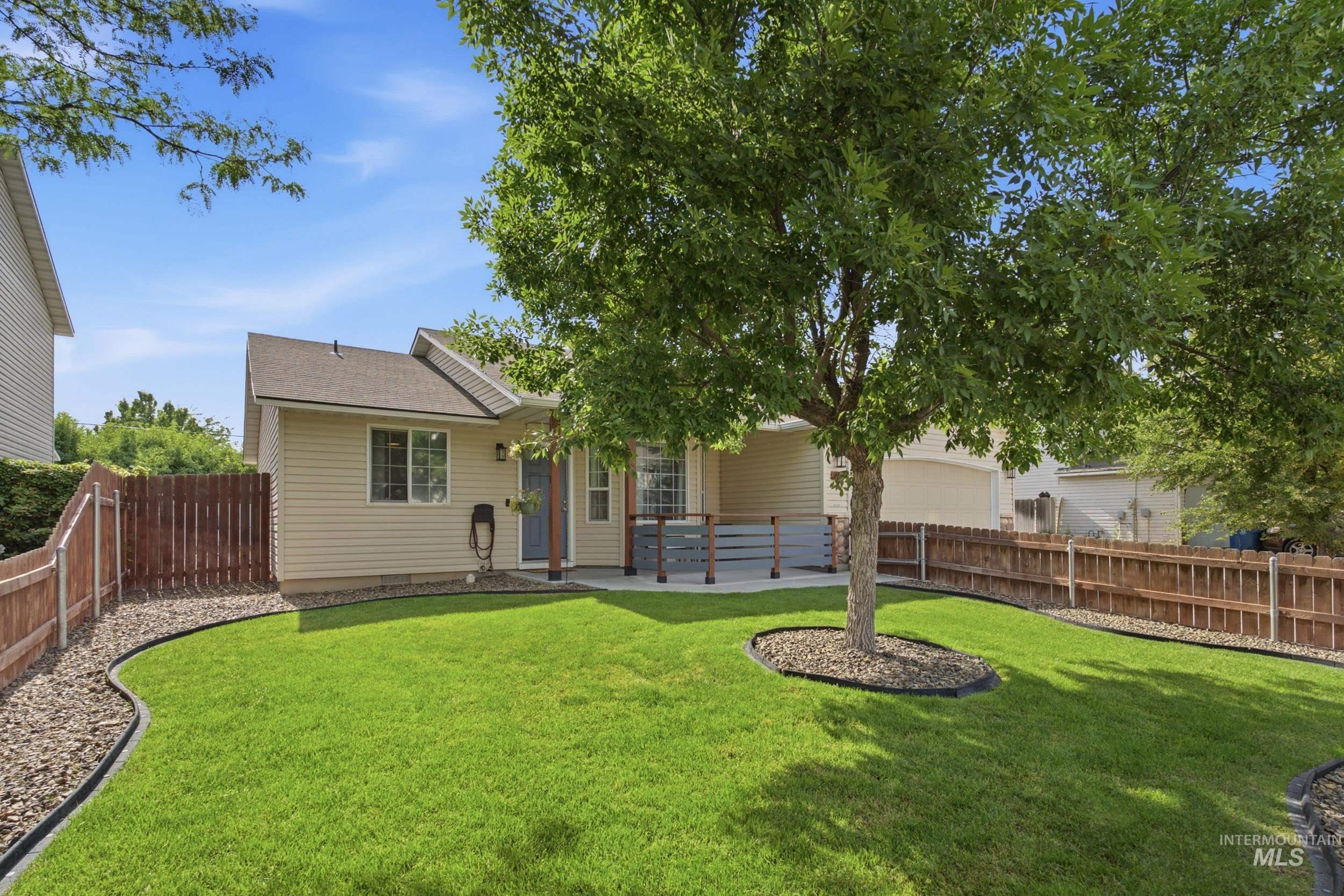 65 N Jefferson PL, Nampa, Idaho 83651, 3 Bedrooms, 2 Bathrooms, Residential For Sale, Price $375,000,MLS 98991763