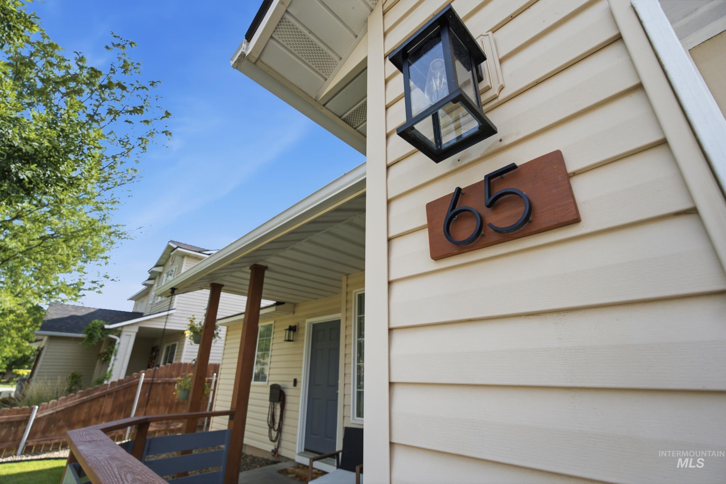 65 N Jefferson PL, Nampa, Idaho 83651, 3 Bedrooms, 2 Bathrooms, Residential For Sale, Price $375,000,MLS 98991763