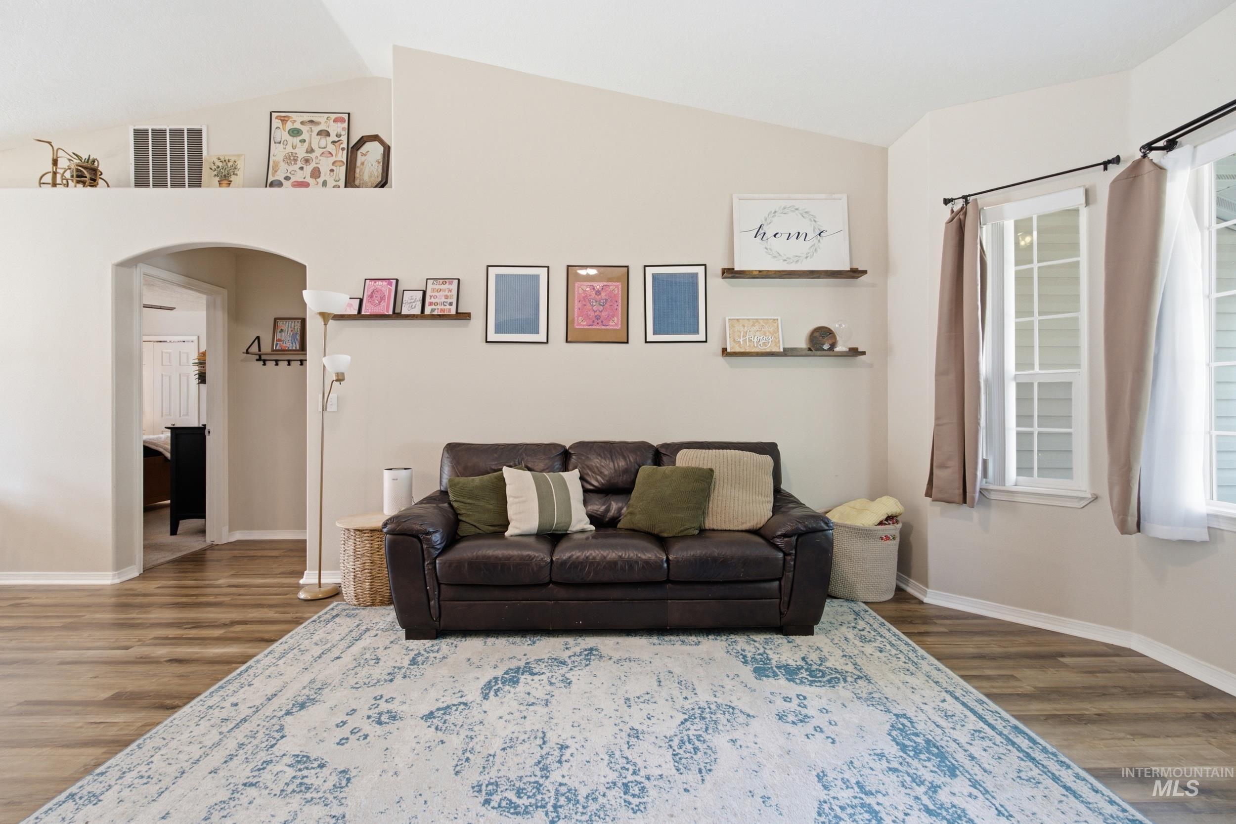 65 N Jefferson PL, Nampa, Idaho 83651, 3 Bedrooms, 2 Bathrooms, Residential For Sale, Price $375,000,MLS 98991763