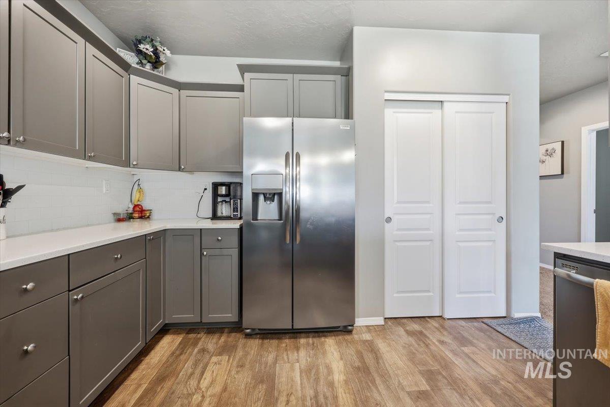 1901 E John Deere St, Kuna, Idaho 83634, 3 Bedrooms, 2 Bathrooms, Residential For Sale, Price $425,000, 98991766