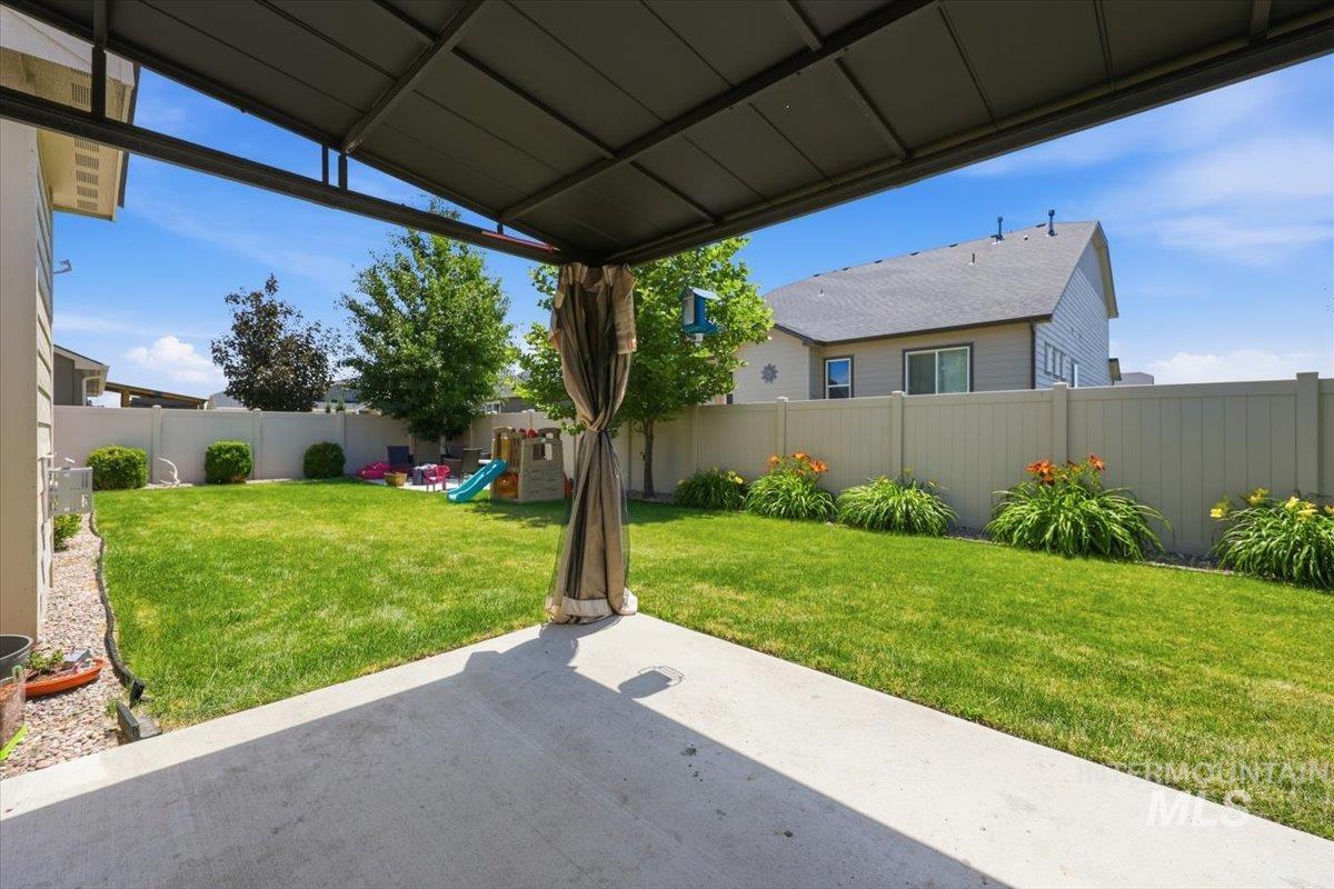 1901 E John Deere St, Kuna, Idaho 83634, 3 Bedrooms, 2 Bathrooms, Residential For Sale, Price $425,000, 98991766