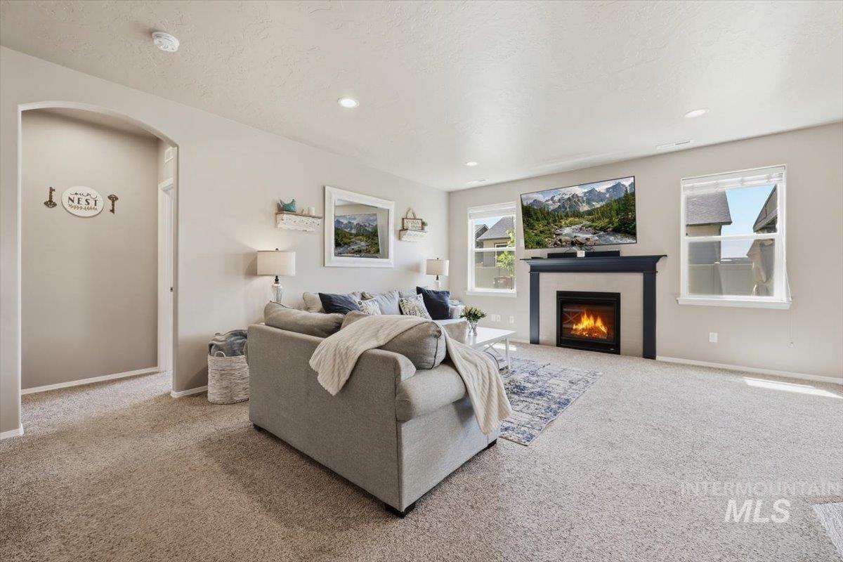 1901 E John Deere St, Kuna, Idaho 83634, 3 Bedrooms, 2 Bathrooms, Residential For Sale, Price $425,000, 98991766